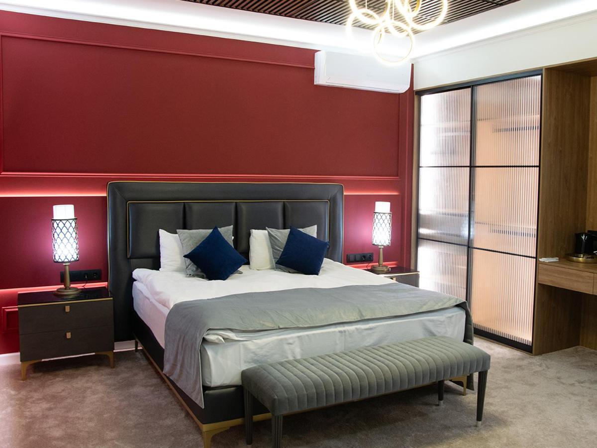 Aquaperla Hotel & Spa Chisinau Ngoại thất bức ảnh